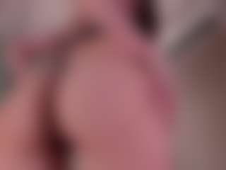 Kloe's Live Sex Cam Show