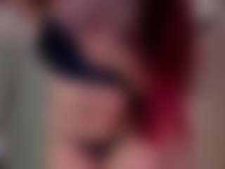 Kloe's Live Sex Cam Show