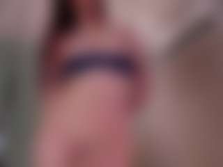 Kloe's Live Sex Cam Show