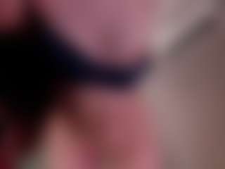 Kloe's Live Sex Cam Show