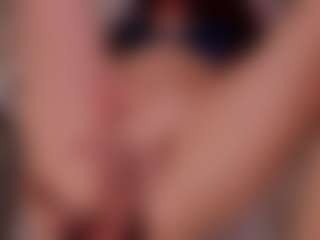 Kloe's Live Sex Cam Show