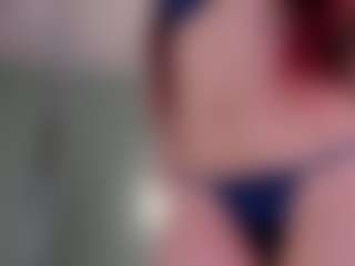 Kloe's Live Sex Cam Show