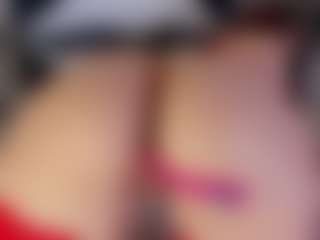 Kloe's Live Sex Cam Show