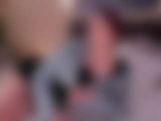Kloe's Live Sex Cam Show