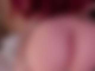 Show en direct avec Kloe - Red Hair Squirt sur Camsoda