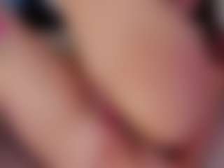 Kloe's Live Sex Cam Show