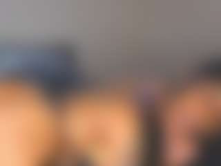 ZaZa333's Live Sex Cam Show