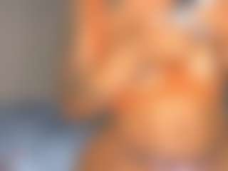 Live cam show with ZaZa333 - BBW Teen (18+) on SmokeAndPoke