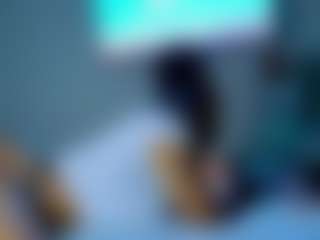 Live cam show with ZaZa333 - Smoking on Camsoda