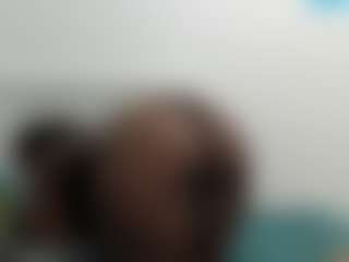 BootyQueenx2's Live Sex Cam Show