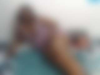 BootyQueenx2's Live Sex Cam Show
