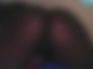 Live cam show with Burberrie - Mature on madthumbs