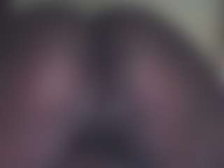 Live cam show with Burberrie - Brown Eyes Mature on Camsoda