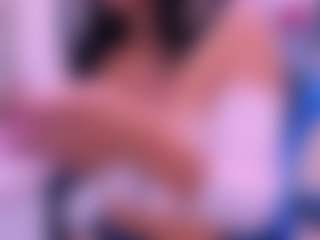 Live cam show with emilyrosse04 - College on Camsoda