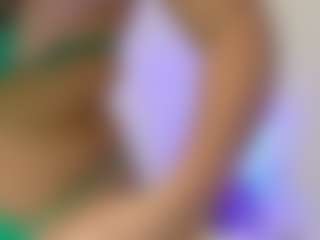 Live cam show with JUICY MELONS - Squirt Curvy on CamSextacy
