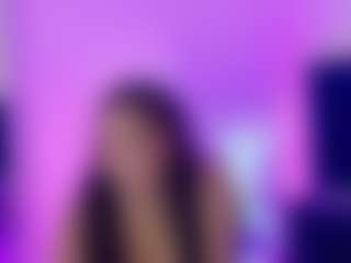 Live cam show with JUICY MELONS - Thick on CamSodaAdn