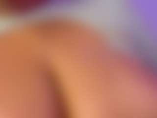 JUICY MELONS's Live Sex Cam Show
