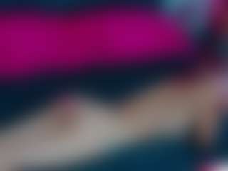 Live cam show with lunaa-mistyc - Upskirt on Camiplay Live