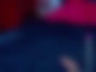 Live cam show with lunaa-mistyc - Thin on Cam Slut