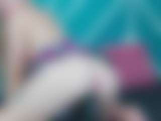 Live cam show with melany-blair - College on fapnchat