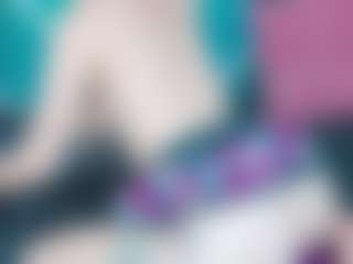 Live cam show with melany-blair - Nature on Camming Site