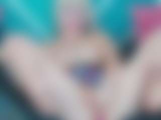 Live cam show with melany-blair - Brown Hair on Latina Girls