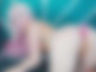 Live cam show with melany-blair - Tiny Tits on Camsoda