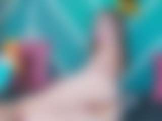 Live cam show with melany-blair - Camel Toe on Dolls Live