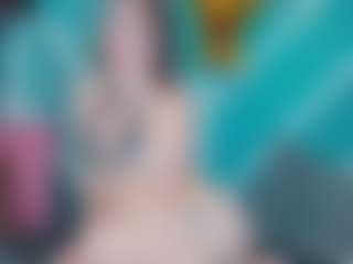 Live cam show with melany-blair - College Brown Hair on Big Tits