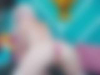 Live cam show with melany-blair - Upskirt on Dolls Live