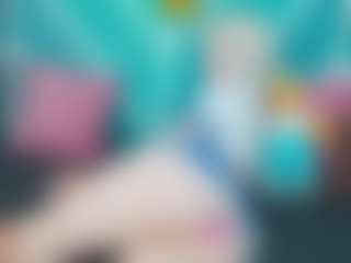 Live cam show with melany-blair - Thin on SinfulBabes