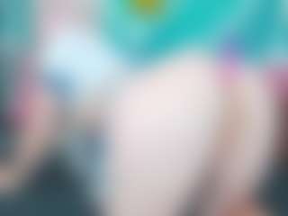 Live cam show with melany-blair - College on https://playwithruby.com