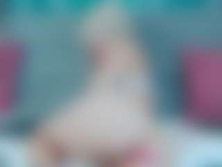 Live cam show with melany-blair - Brown Hair Teen (18+) on Chatstar