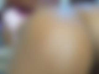 Live cam show with Paradise-Foxxx - Ebony on TeamSkeetLive | united states