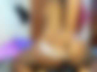 Live cam show with Paradise-Foxxx - Ebony on Camsoda | united states