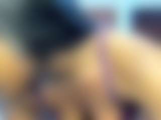 Live cam show with Paradise-Foxxx - Black Young Adult on Camming Site