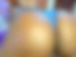 Live cam show with Paradise-Foxxx - Ebony Teen (18+) on Chatstar | france