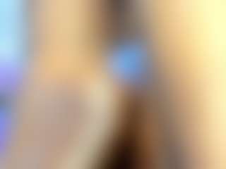 Live cam show with Paradise-Foxxx - Ebony Big Ass on Camming Site | united states