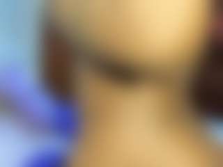 Live cam show with Paradise-Foxxx - Joi on AdultVida.com