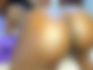 Live cam show with Paradise-Foxxx - Ebony on liverealitysex.com | united states