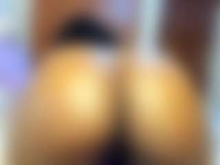 Paradise-Foxxx's Live Sex Cam Show