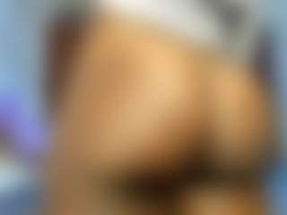 Live cam show with Paradise-Foxxx - Small Tits Young Adult on camwithhim.com