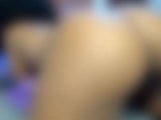 Live cam show with Paradise-Foxxx - Ebony on Camsoda | united states