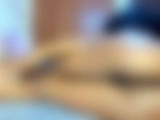 Live cam show with Paradise-Foxxx - Ebony on Camsoda | united states