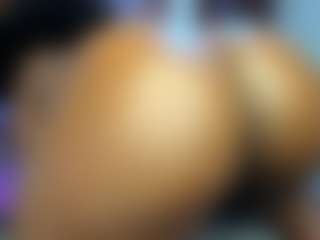 Paradise-Foxxx's Live Sex Cam Show