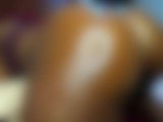 Live cam show with Paradise-Foxxx - Fingering on Dolls Live