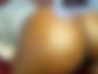 Live cam show with Paradise-Foxxx - BBW on Camsoda