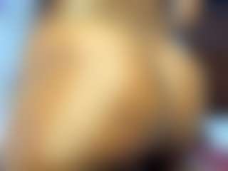Paradise-Foxxx's Live Sex Cam Show