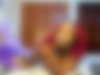 Live cam show with Paradise-Foxxx - Ebony Blowjob on Milfs Live