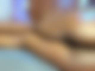 Live cam show with Paradise-Foxxx - Teen (18+) on Camsoda